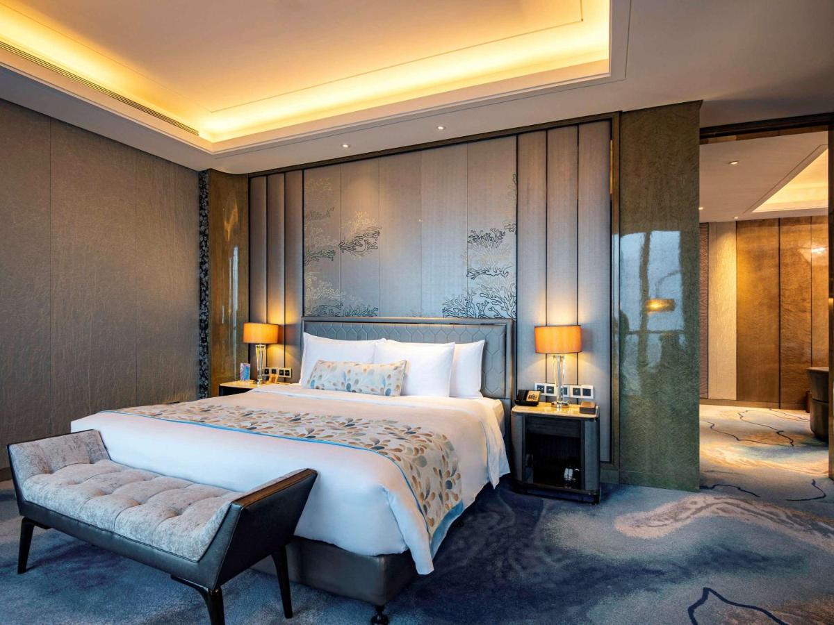 Pullman Yantai Center Hotel Exterior foto