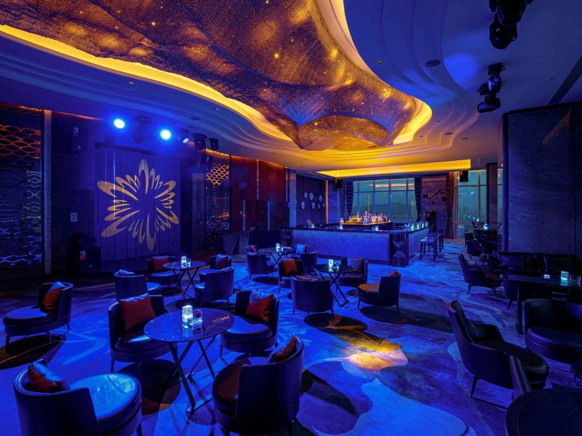 Pullman Yantai Center Hotel Exterior foto